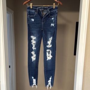 American Eagle Outfitters Women's Blue Distressed Jeans